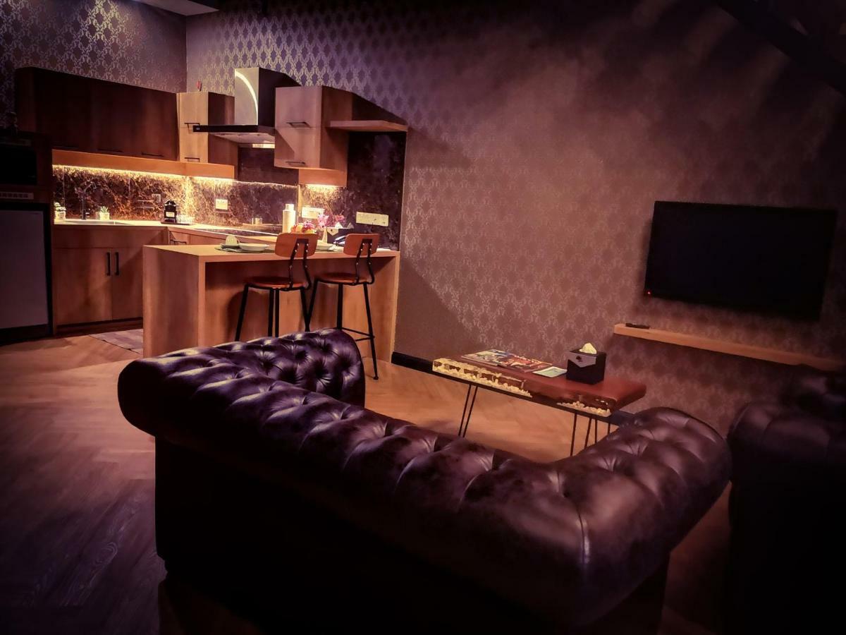 1969 Business Suites Bandar Botani, Ипох Экстерьер фото